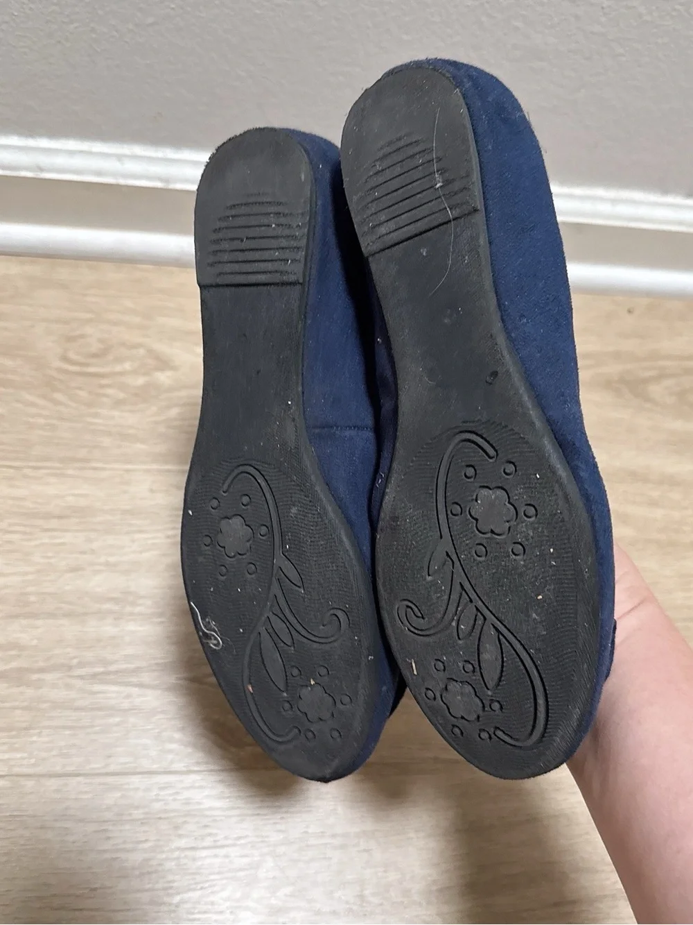 Naturalizer Navy Ballet Flats with Gold Trim
